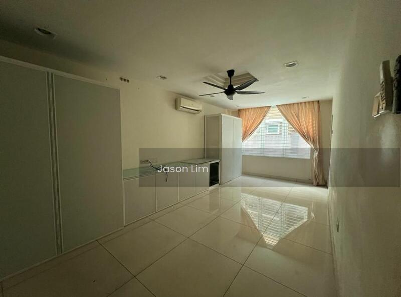 Semi-D house at Bandar Bukit Tinggi 2 - 4