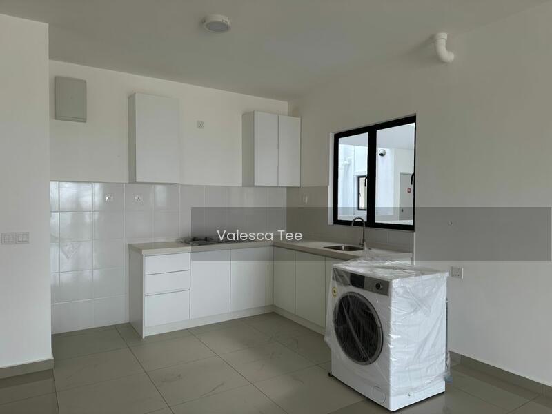 Huni @ Eco Ardence - 3