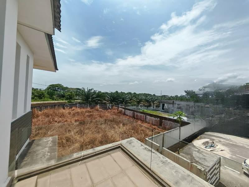 Taman Bukit Tropika - 4