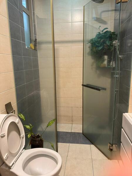 Shaftsbury Square - 2