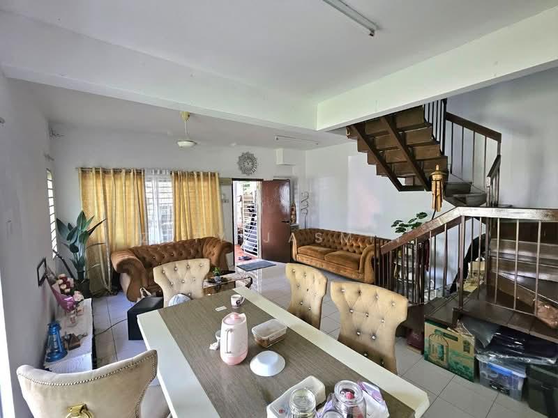 Taman Lestari Putra - 4