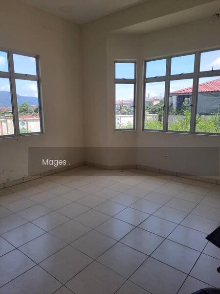 TAMAN CASSIA, BAHAU - 2