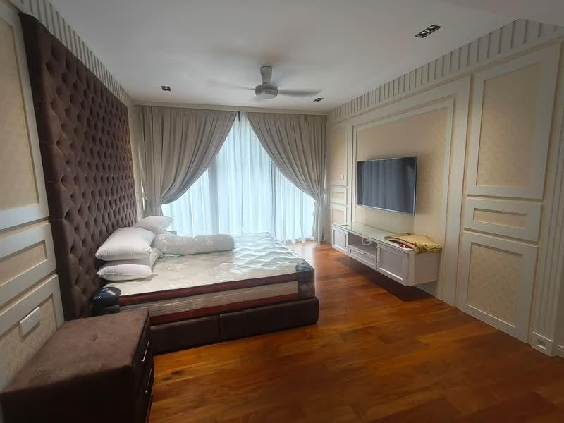 Shorefront Residences - 3