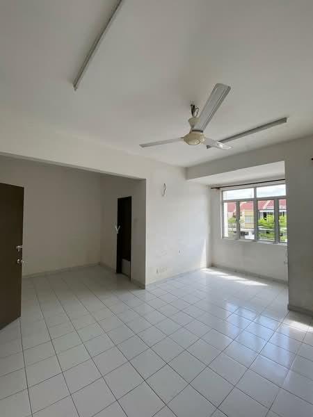 Cassis, Kota Emerald West - 4