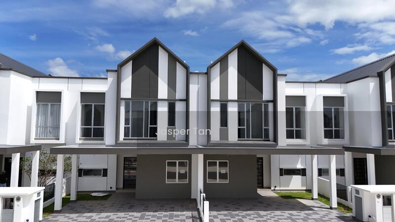 Semenyih Eco Forest 40x75 End Lot Private Garden Home 2 Storey For Sale - 1