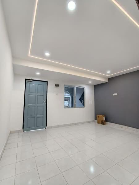 Taman Megah Ria - 2