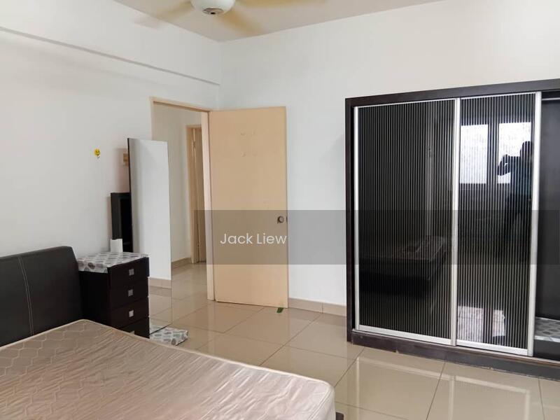First Residence (Residensi Unggul) - 5