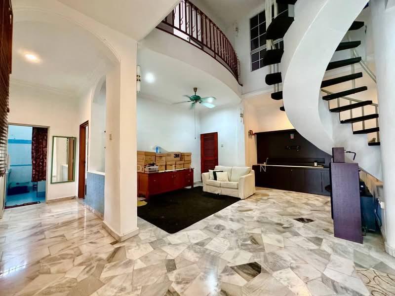 Taman Tampoi Utama - 5