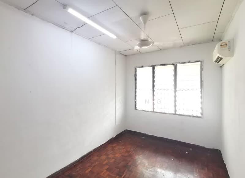 Taman Dagang - 3