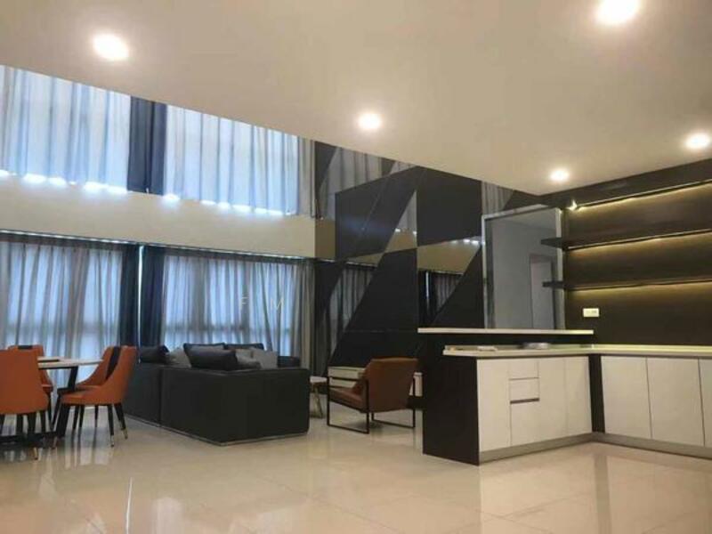 The Haute Gurney - 3