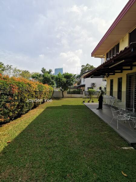 DAMANSARA HEIGHTS - 2