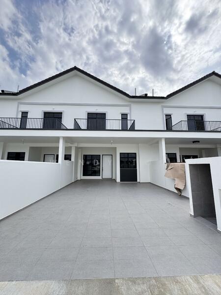 Eco Botanic 3 @The Commune - 1