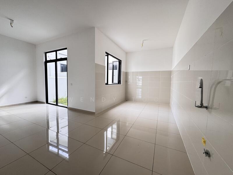 Eco Botanic 3 @The Commune - 4