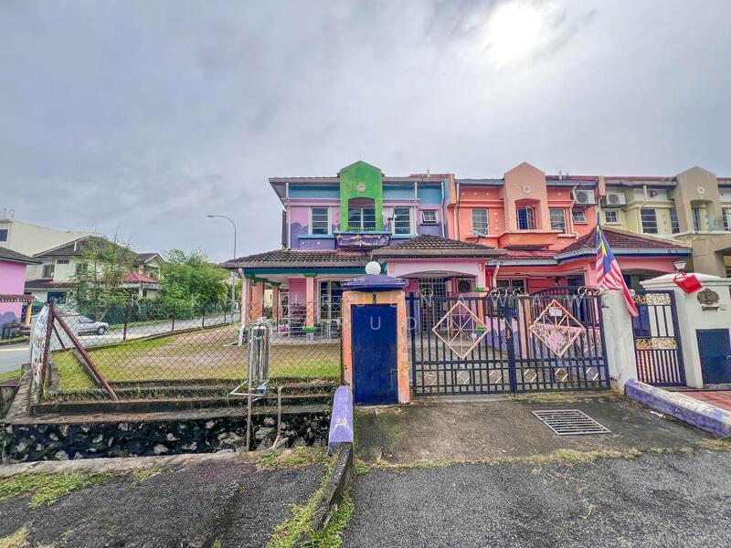 Bandar Tun Hussein Onn - 3