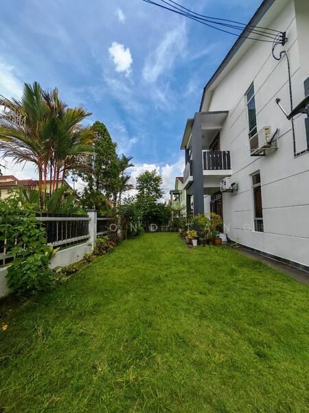 Taman Nusa Bestari - 5