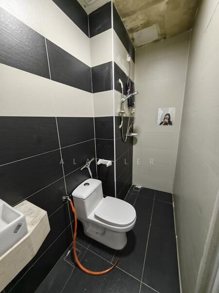 D'Secret Garden (Pangsapuri Kempas Indah) - 2