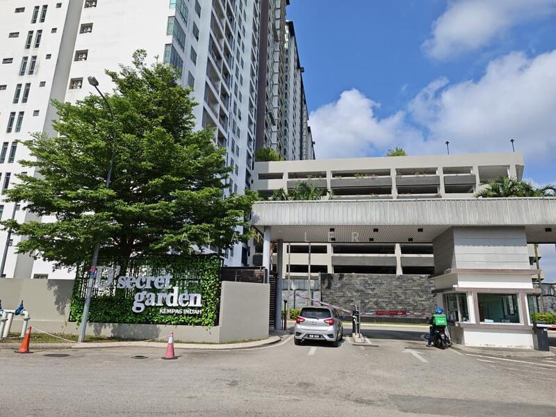 D'Secret Garden (Pangsapuri Kempas Indah) - 1