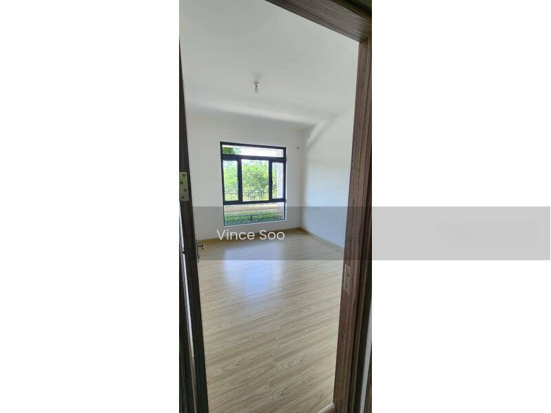 Starview Bay @ Forest City - 2