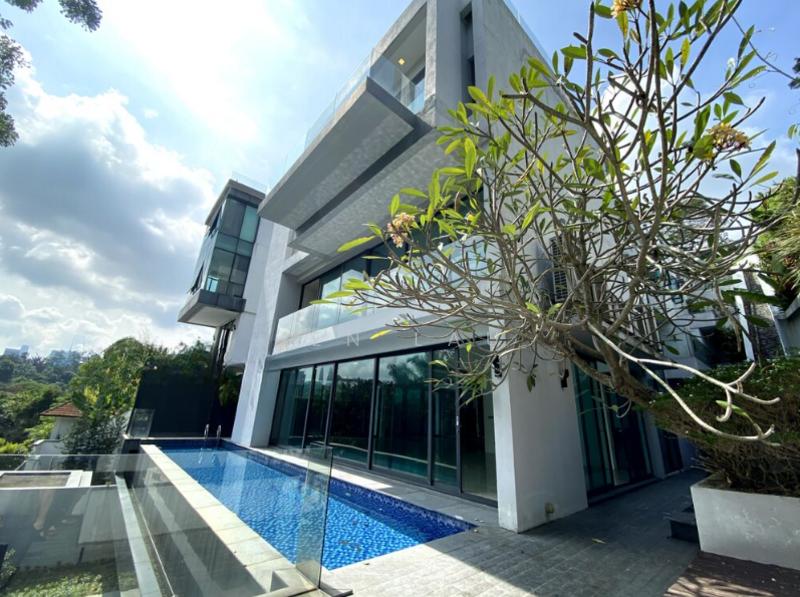 Perfect KL Tower View at Outstanding Location, Luxurious Setting, Rolls-Royce Fittings - 1