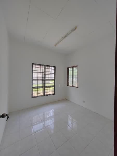 Taman Lestari Putra - 5