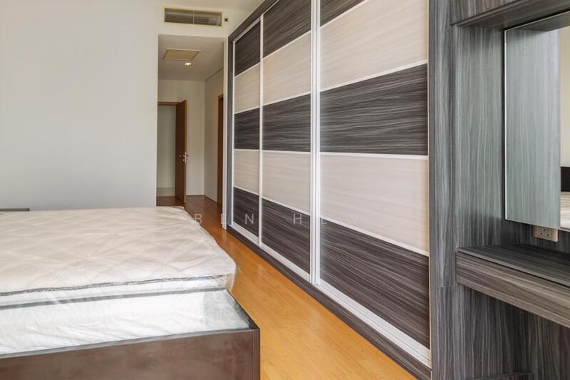 8 Gurney (The Shore Condominium) - 3