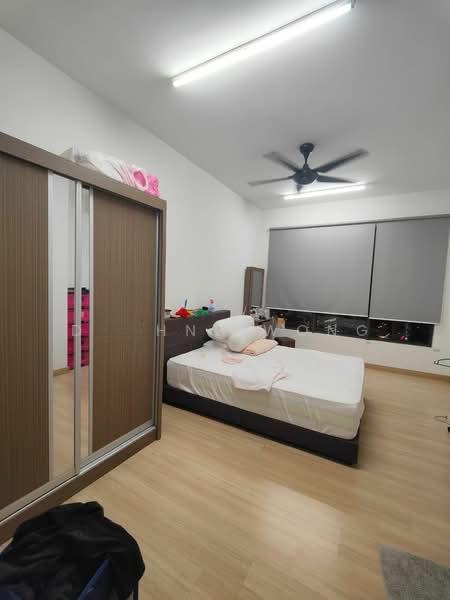 Palace Court (Sri Istana) - 2