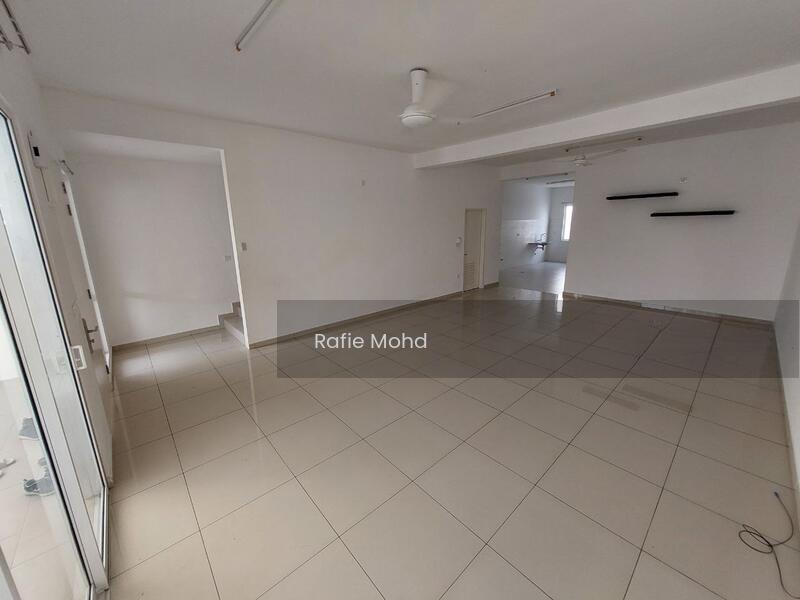 Damaris Terraces @ Ara Sendayan - 5