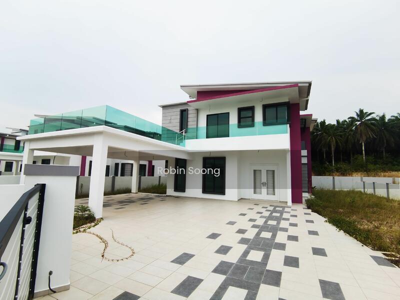 Bungalow at Jasin - 1