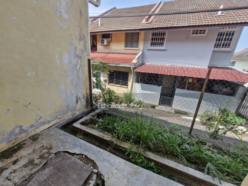 Mahkota Cheras - 4