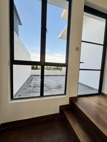 The Canal Garden South, Horizon Hills - 2