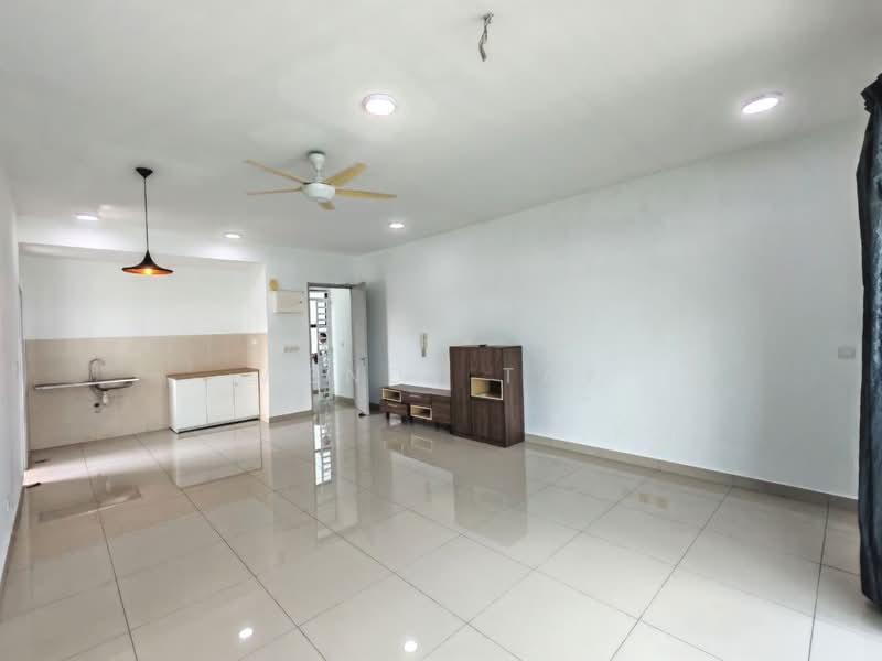 Austin Regency (Pangsapuri Austin Perdana) - 2