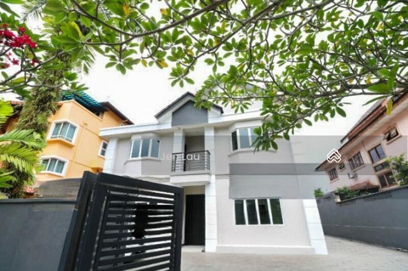 Spectacular Stunning New Home With Breath Taking KLCC View - 1