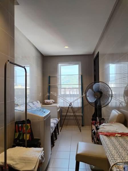 Quayside Condominium - 4