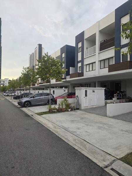 Ayden Townhouse Warisan Puteri - 2