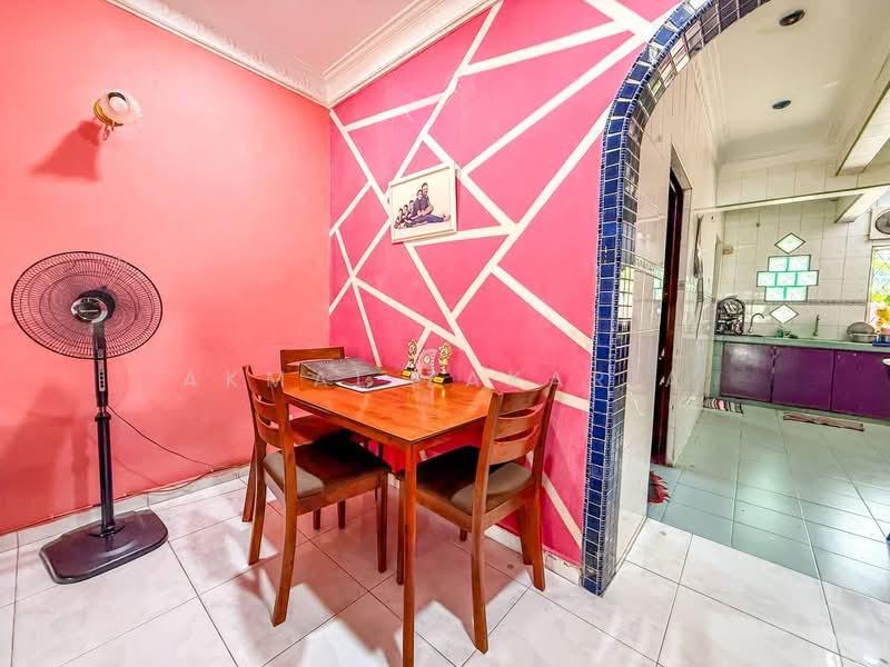 Taman Mawar @ Puchong - 2