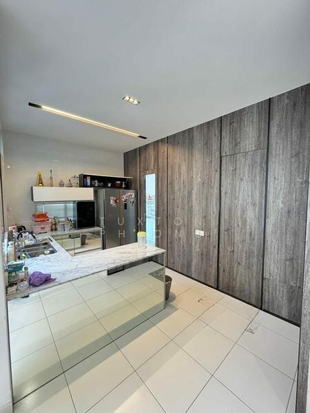 Caranday Park @ Setia Tropika - 4