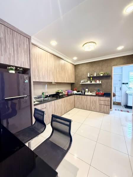 Taman Seri Austin - 4