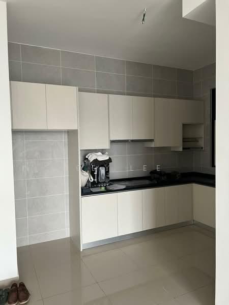 Twin Tower Residence - 1