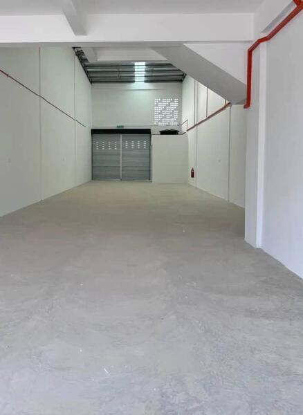 Indahpura Kulai Stellar Park (Brand New / Facing Mainroad) The Commune Vervocity 1.5 Terrace Factory - 1