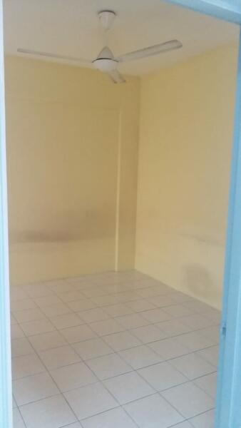 Pangsapuri Puteri 1 - 4