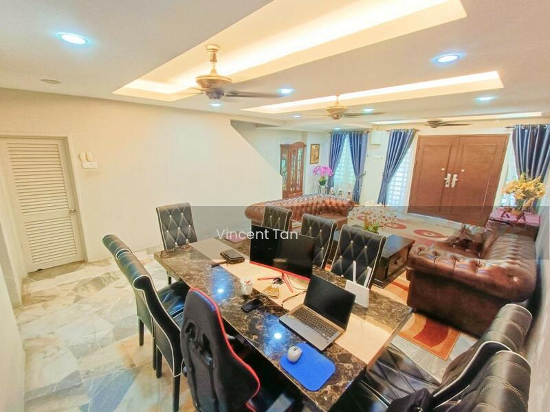 Sejati Hill Villa - 2