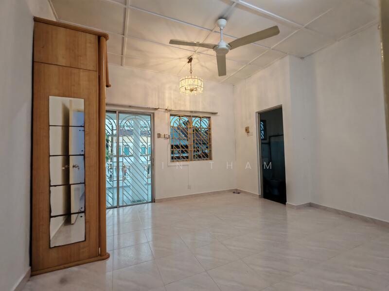 Taman Sri Endah - 4