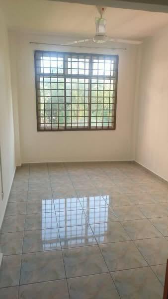 Ria Apartment - 3