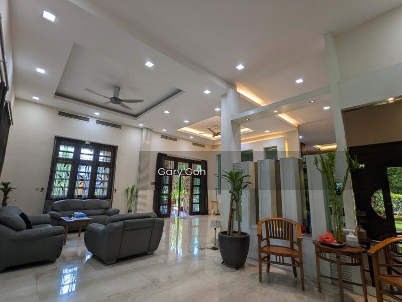 Lakeview Bungalows - 1