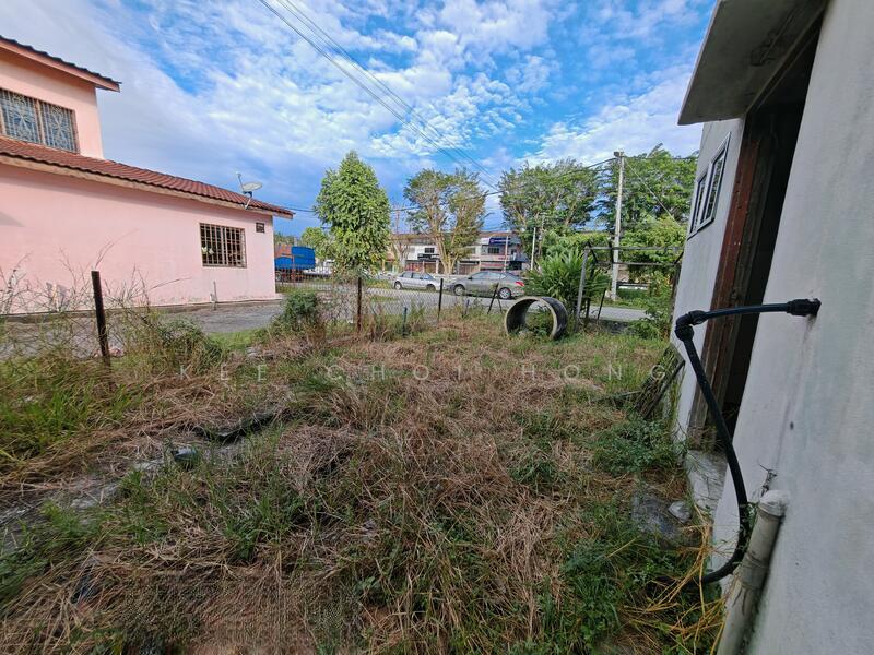 Taman Sri Bernam - 5