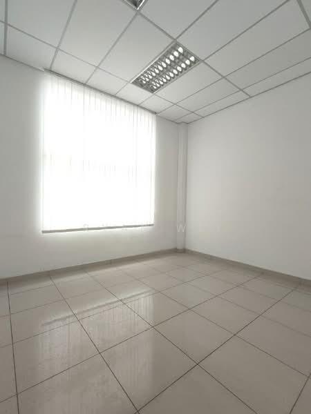 Taman Kempas Utama - 2