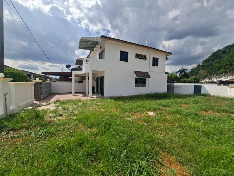 Taman Desa Cempaka - 1