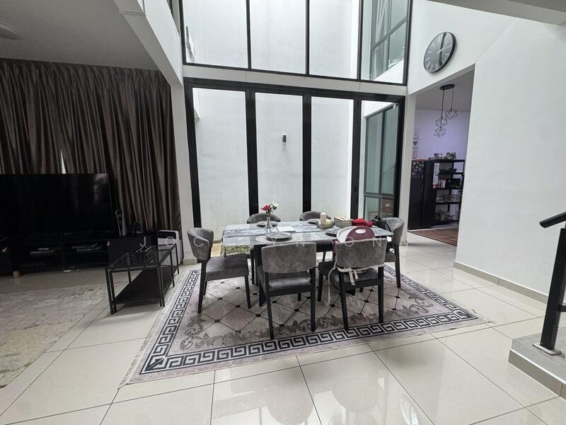 Seri Austin - Terrace Homes - 1