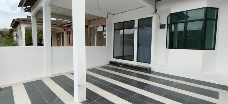 Taman Widuri, Jawi - 3