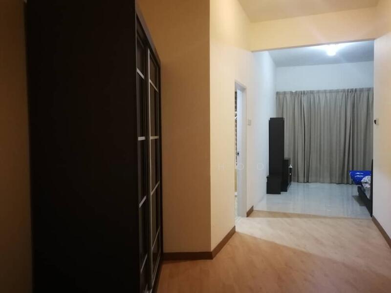 The View Condominium - 4